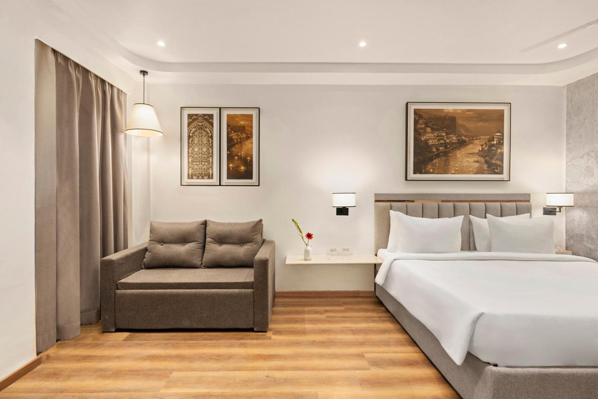 Country Inn Ayodhya - Opposite Airport 外观 照片